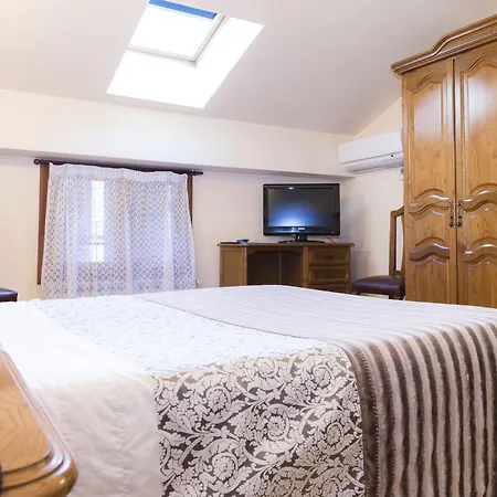 Otel Alameda 2*