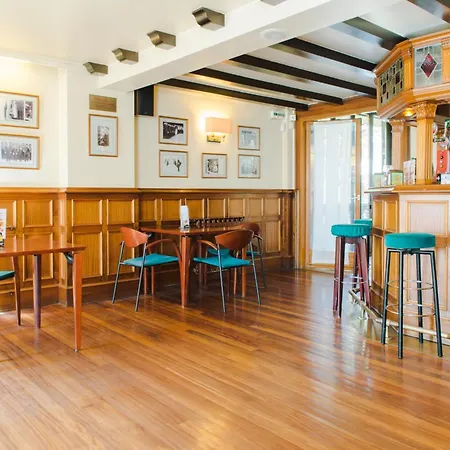 Alameda 2* زاروتز