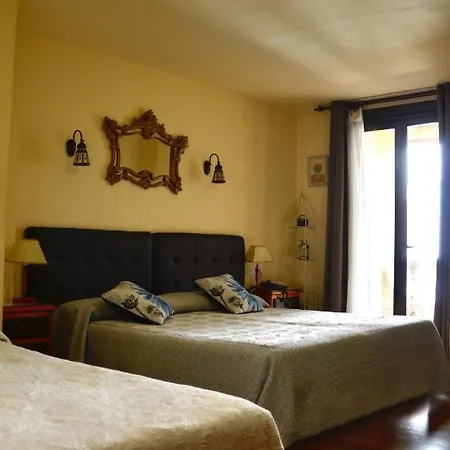 Alameda Hotel 2*